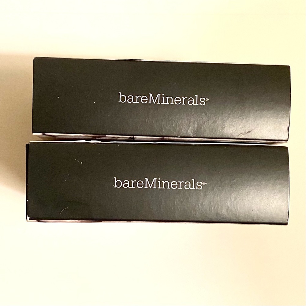 TWO BOXES of BareMinerals “Mini Primer and Finishing Powder Duo”. - Picture 3 of 4